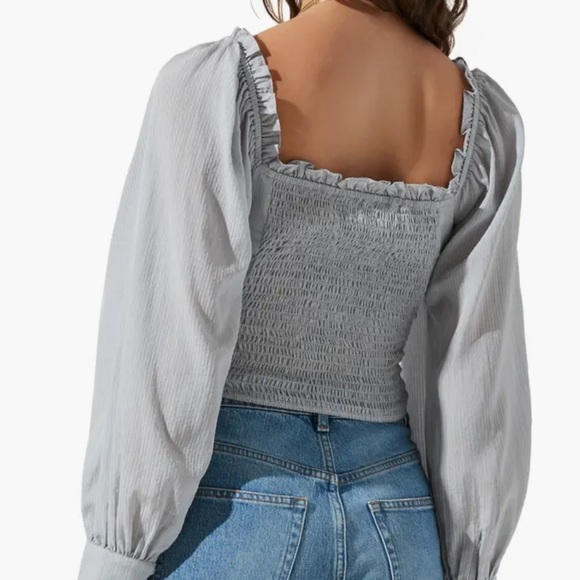 ASTR the Label Crop Top - Picture 2 of 4